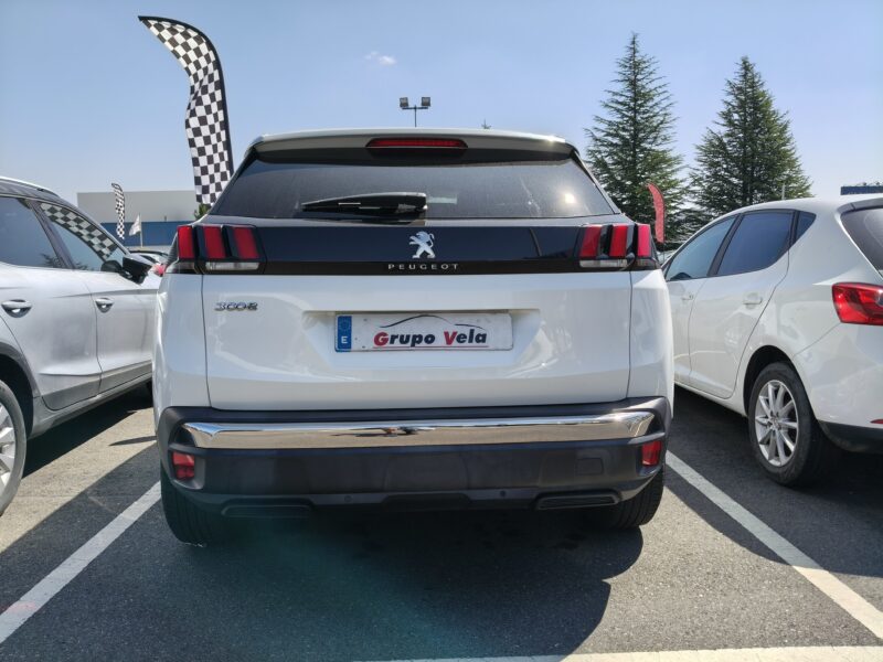 PEUGEOT 3008 1.2 PURETECH 96KW 130CV ALLURE SS