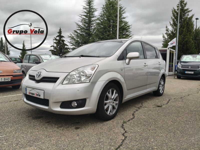 TOYOTA Corolla Verso 2.2 D4D 136 CV Sol